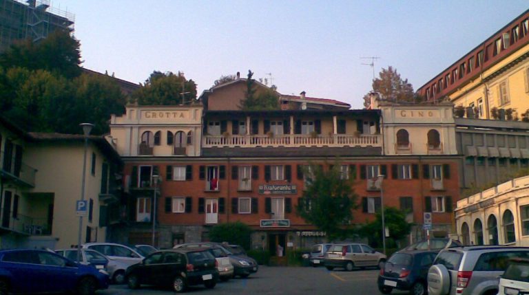 La magica Grotta Gino: un labirinto scolpito nel tufo
